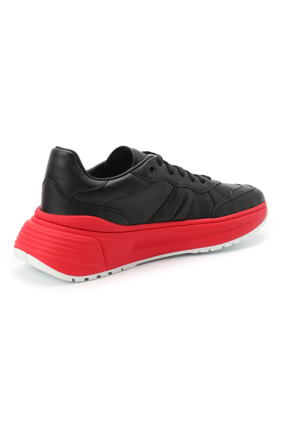 Кожаные кроссовки BOTTEGA VENETA черного цвета по цене 66900 руб., арт. 565646/VT040, фото 4 Кожаные кроссовки BOTTEGA VENETA, арт. 565646/VT040, фото 4