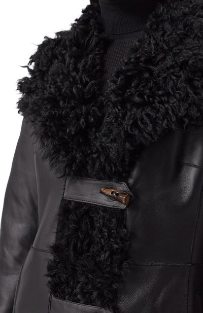 Дубленка из овчины VENERA M. черного цвета по цене 390600 руб., арт. 24020, фото 5 Дубленка из овчины VENERA M., арт. 24020, фото 5