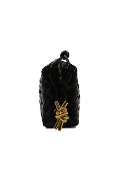 Женская сумка loop mini BOTTEGA VENETA черного цвета, арт. 736125-V2GV1 | Фото 4 (Размер: mini; Материал сплава: Проставлено; Драгоценные камни: Проставлено; Ремень/цепочка: На ремешке; Материал: Натуральная кожа)