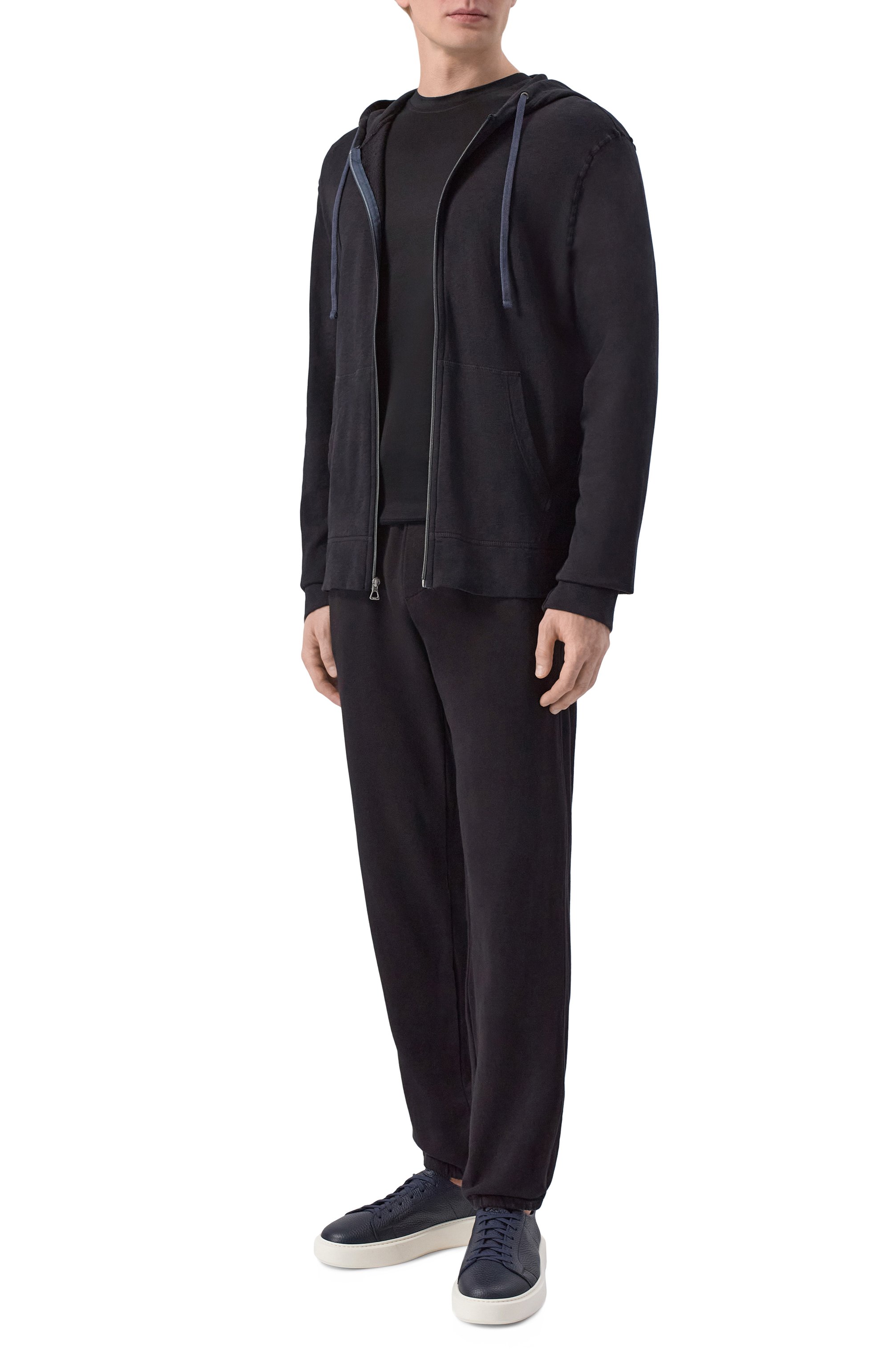 Хлопковая футболка CAPOBIANCO черного цвета по цене 22800 руб., арт. 20M660.MK00., фото 2 Хлопковая футболка CAPOBIANCO, арт. 20M660.MK00., фото 2