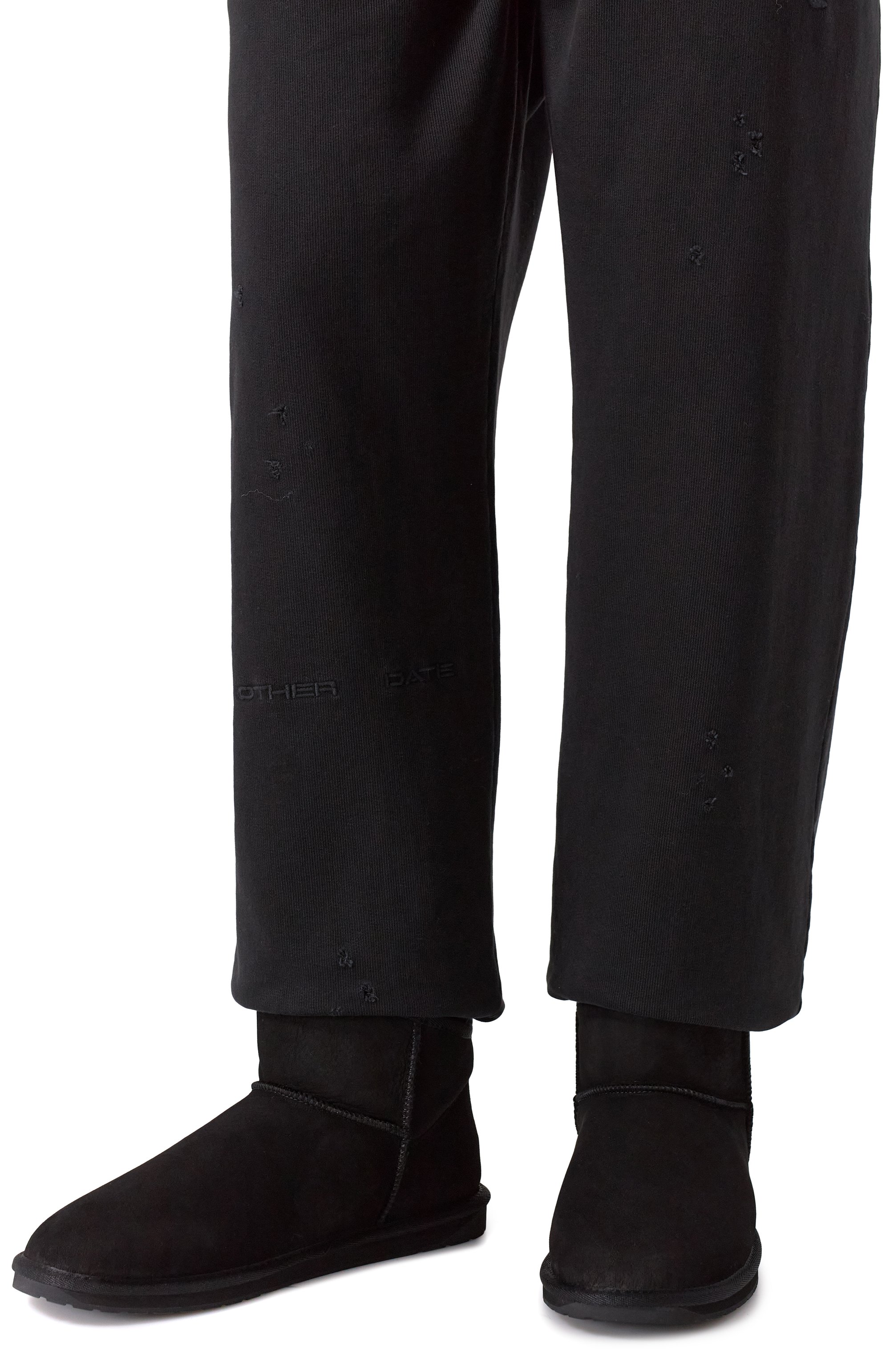 Замшевые угги aarons EMU AUSTRALIA черного цвета по цене 22990 руб., арт. M13071, фото 3 Замшевые угги aarons EMU AUSTRALIA, арт. M13071, фото 3