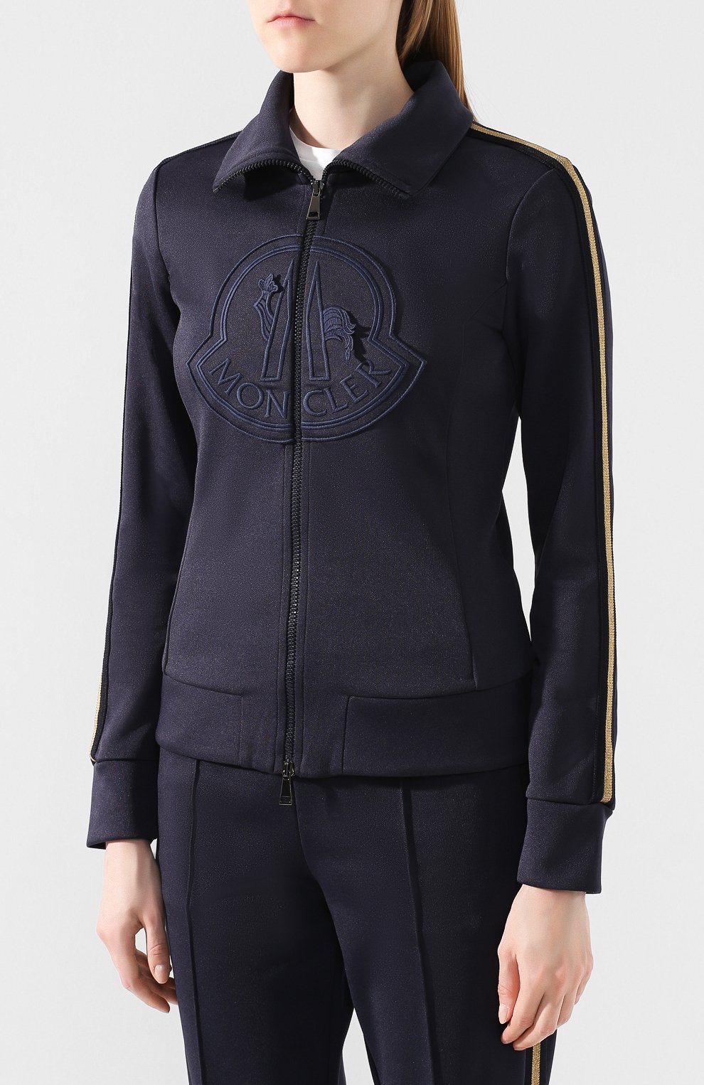 Толстовка MONCLER темно-синего цвета по цене 49250 руб., арт. E2-093-84607-00-V8041, фото 3 Толстовка MONCLER, арт. E2-093-84607-00-V8041, фото 3