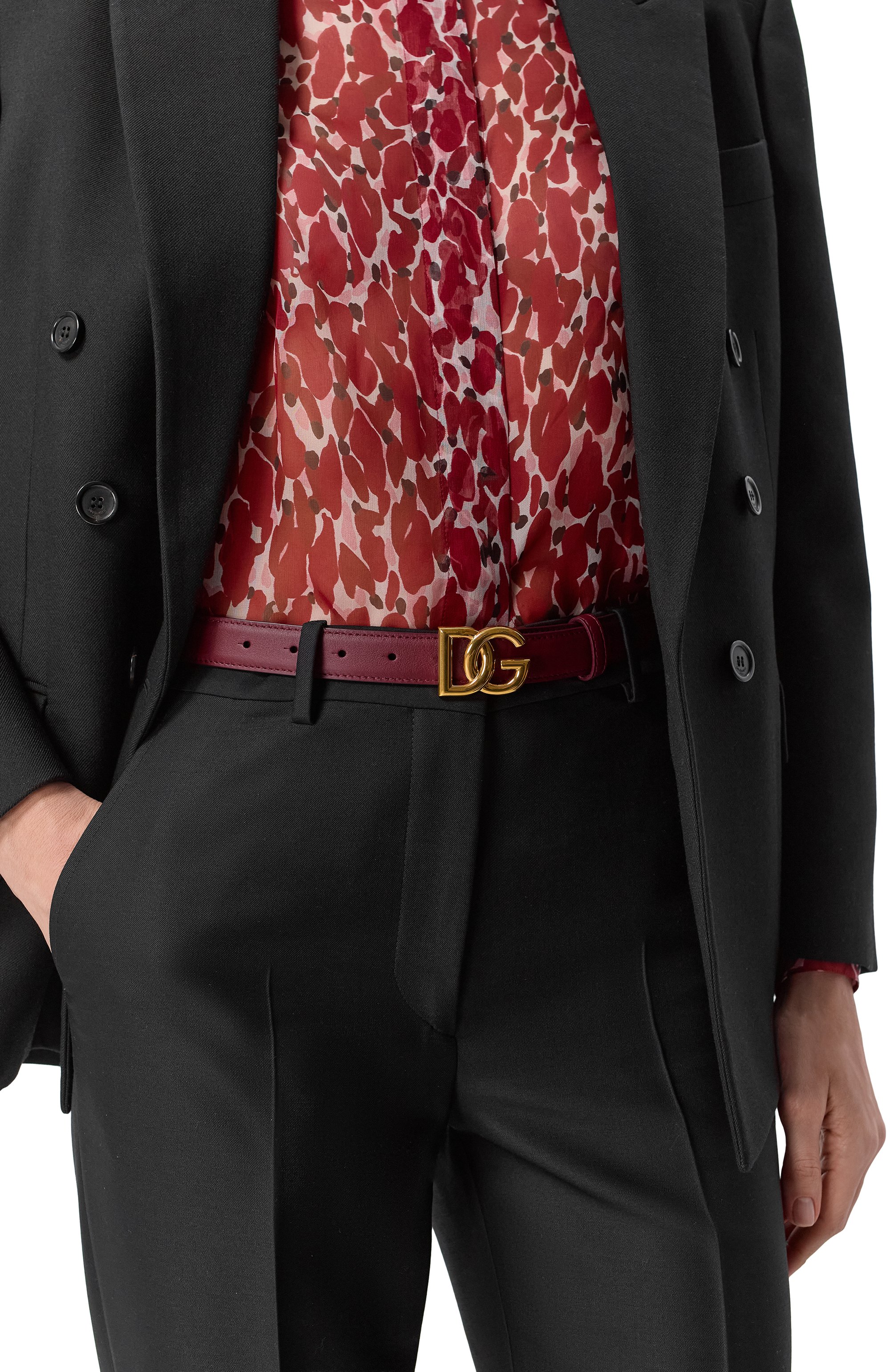 Кожаный ремень DOLCE & GABBANA бордового цвета по цене 56500 руб., арт. BE1447/AK274, фото 2 Кожаный ремень DOLCE & GABBANA, арт. BE1447/AK274, фото 2