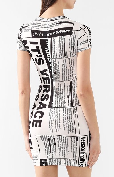 Платье с принтом VERSACE разноцветного цвета по цене 99600 руб., арт. A82309/A229356, фото 4 Платье с принтом VERSACE, арт. A82309/A229356, фото 4