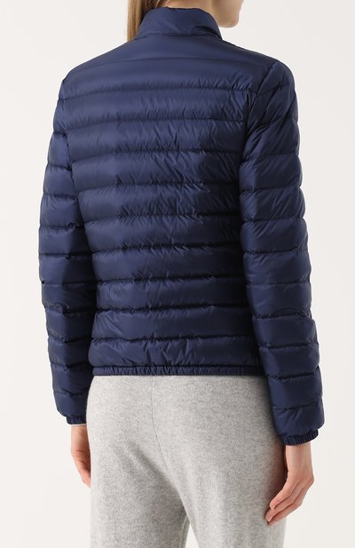 Стеганый пуховик с воротником-стойкой MONCLER синего цвета по цене 47100 руб., арт. C1-093-45379-99-53048, фото 4 Стеганый пуховик с воротником-стойкой MONCLER, арт. C1-093-45379-99-53048, фото 4