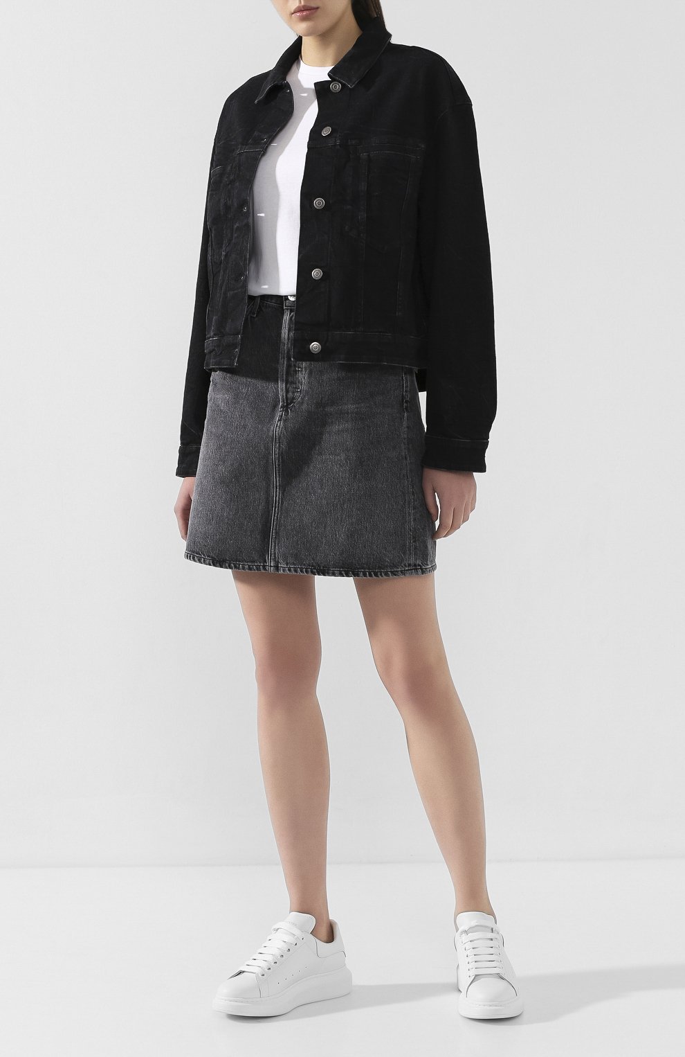 Джинсовая куртка STELLA MCCARTNEY черного цвета по цене 58900 руб., арт. 591394/SNH41, фото 2 Джинсовая куртка STELLA MCCARTNEY, арт. 591394/SNH41, фото 2
