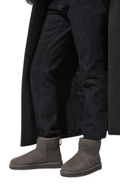 Замшевые полусапоги classic mini ii UGG, арт. UGSCLMGY1016222W, фото 1