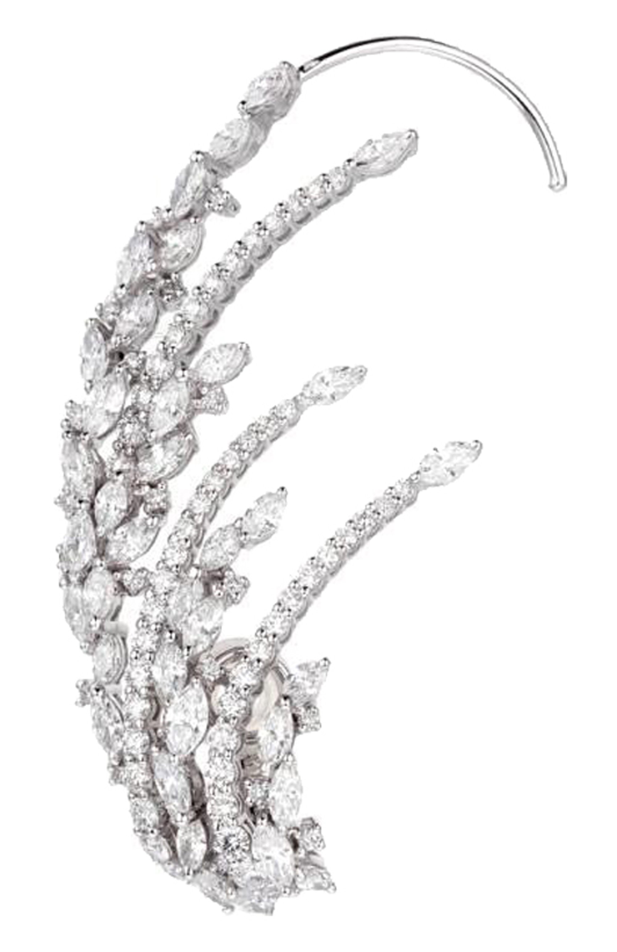 Серьга-каффа YEPREM JEWELLERY бесцветного цвета по цене 2748500 руб., арт. EA2210, фото 1 Серьга-каффа YEPREM JEWELLERY, арт. EA2210, фото 1