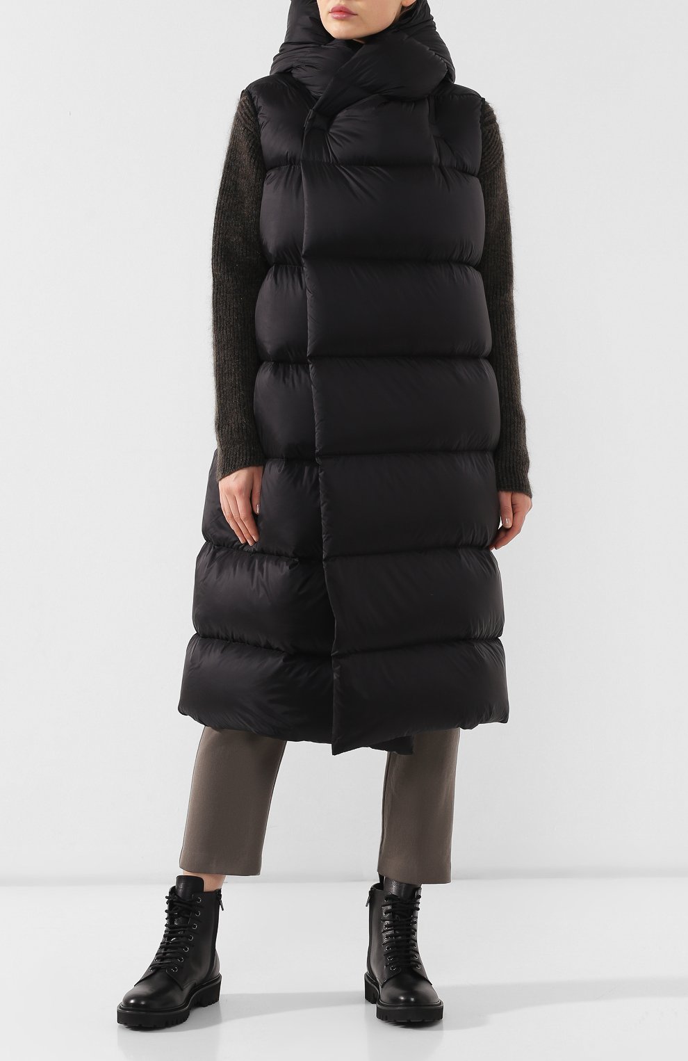 Пуховый жилет RICK OWENS черного цвета по цене 89200 руб., арт. RP19F5914/NZD3, фото 2 Пуховый жилет RICK OWENS, арт. RP19F5914/NZD3, фото 2