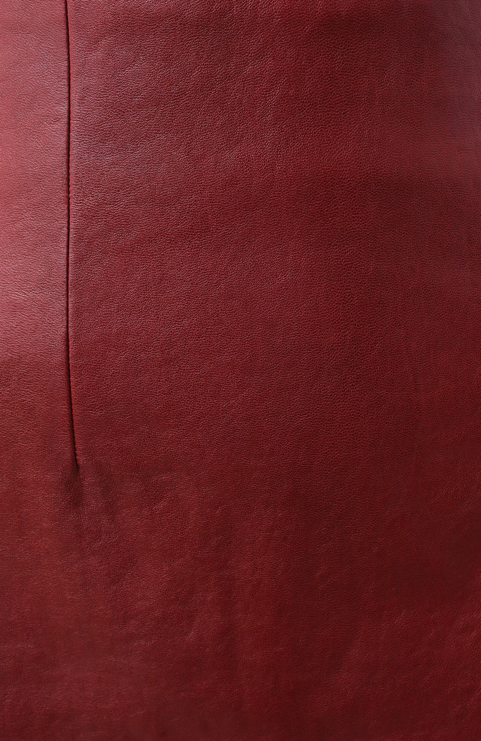 Кожаная юбка KHAITE бордового цвета по цене 351500 руб., арт. 4108843/L0XLEY, фото 6 Кожаная юбка KHAITE, арт. 4108843/L0XLEY, фото 6