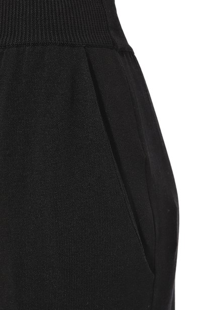 Брюки из шелка и вискозы FREEAGE черного цвета по цене 40040 руб., арт. W23.PT042.6070.900, фото 5 Брюки из шелка и вискозы FREEAGE, арт. W23.PT042.6070.900, фото 5