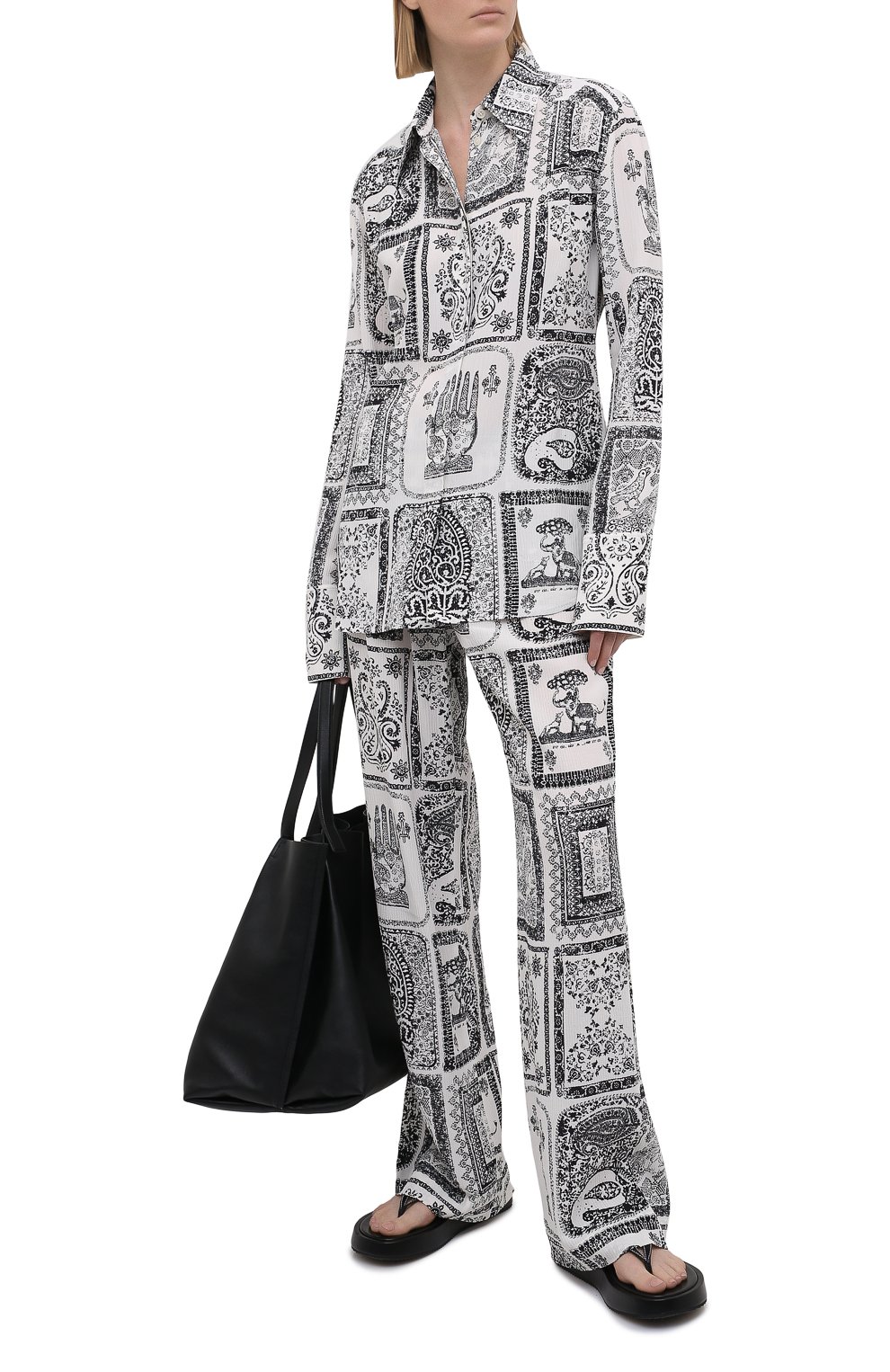 Рубашка из вискозы ACNE STUDIOS черно-белого цвета по цене 54500 руб., арт. AC0336, фото 2 Рубашка из вискозы ACNE STUDIOS, арт. AC0336, фото 2