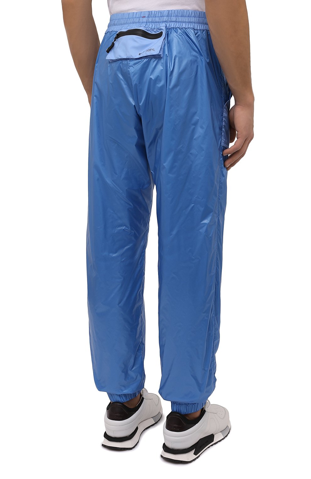 Джоггеры MONCLER GRENOBLE синего цвета по цене 49950 руб., арт. G2-09Q-2A000-01-539YL, фото 4 Джоггеры MONCLER GRENOBLE, арт. G2-09Q-2A000-01-539YL, фото 4