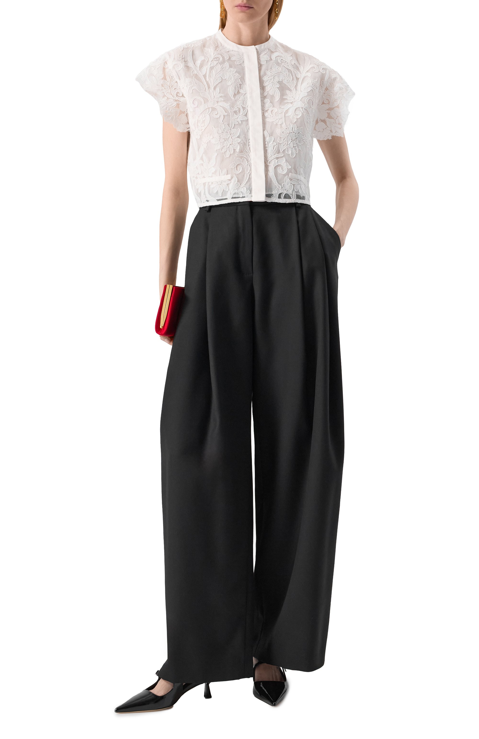 Блузка GIAMBATTISTA VALLI белого цвета по цене 241000 руб., арт. 25SSPVFP1026-02STA, фото 2 Блузка GIAMBATTISTA VALLI, арт. 25SSPVFP1026-02STA, фото 2