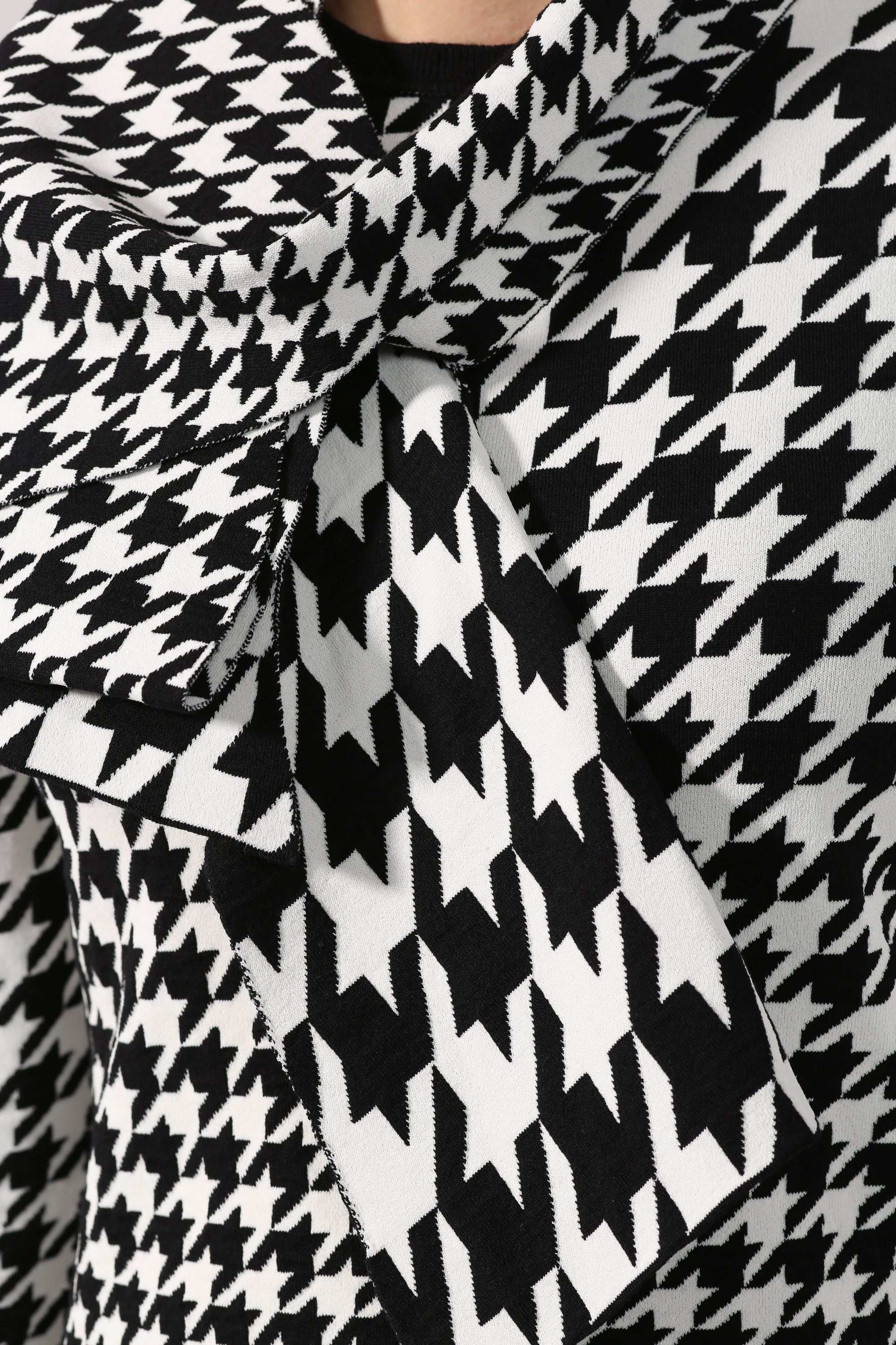 Пуловер из смеси шерсти и вискозы ALEXANDER MCQUEEN, арт. 585240/Q1AF6, фото 5