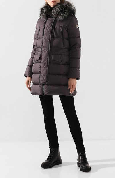 Пуховик moncler aphroti MONCLER темно-серого цвета по цене 242500 руб., арт. E2-093-49338-25-C0059, фото 2 Пуховик moncler aphroti MONCLER, арт. E2-093-49338-25-C0059, фото 2
