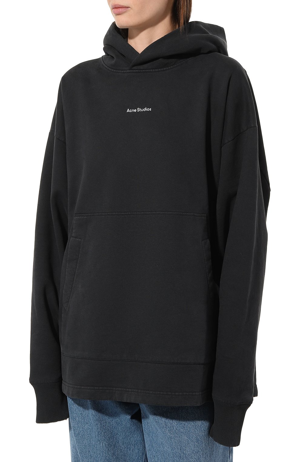 Хлопковое худи ACNE STUDIOS темно-серого цвета по цене 47900 руб., арт. FNMNSWEA000175BLACK, фото 3 Хлопковое худи ACNE STUDIOS, арт. FNMNSWEA000175BLACK, фото 3