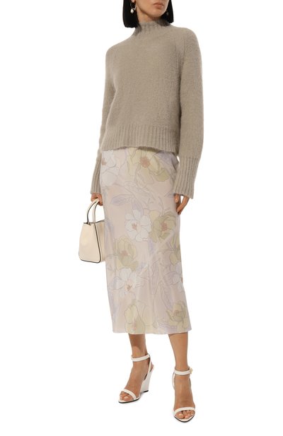 Шелковая юбка DRIES VAN NOTEN кремового цвета по цене 59950 руб., арт. 242-010802-9068, фото 2 Шелковая юбка DRIES VAN NOTEN, арт. 242-010802-9068, фото 2