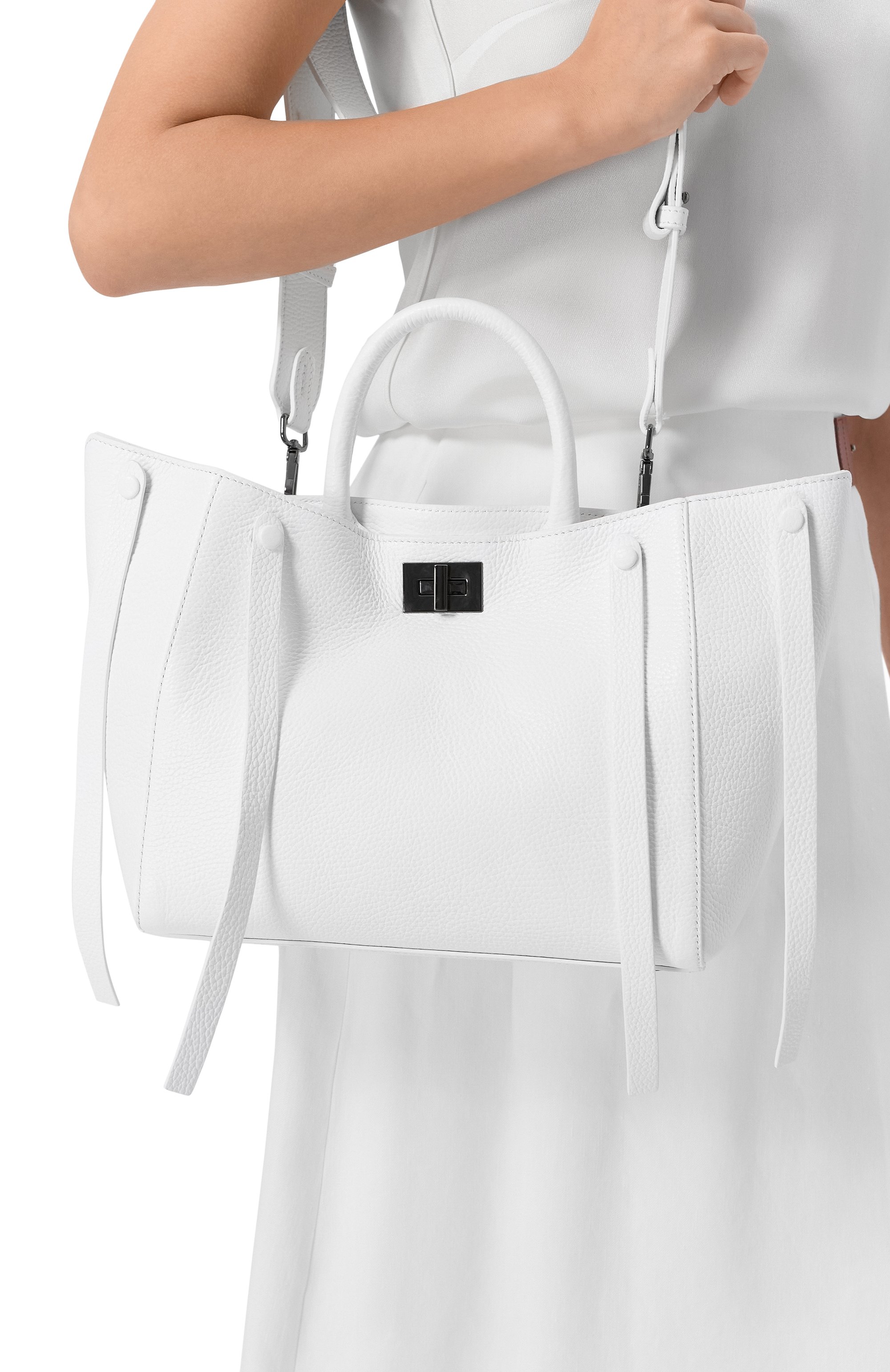 Сумка LORENA ANTONIAZZI белого цвета по цене 99050 руб., арт. P26212B001A/9820, фото 2 Сумка LORENA ANTONIAZZI, арт. P26212B001A/9820, фото 2