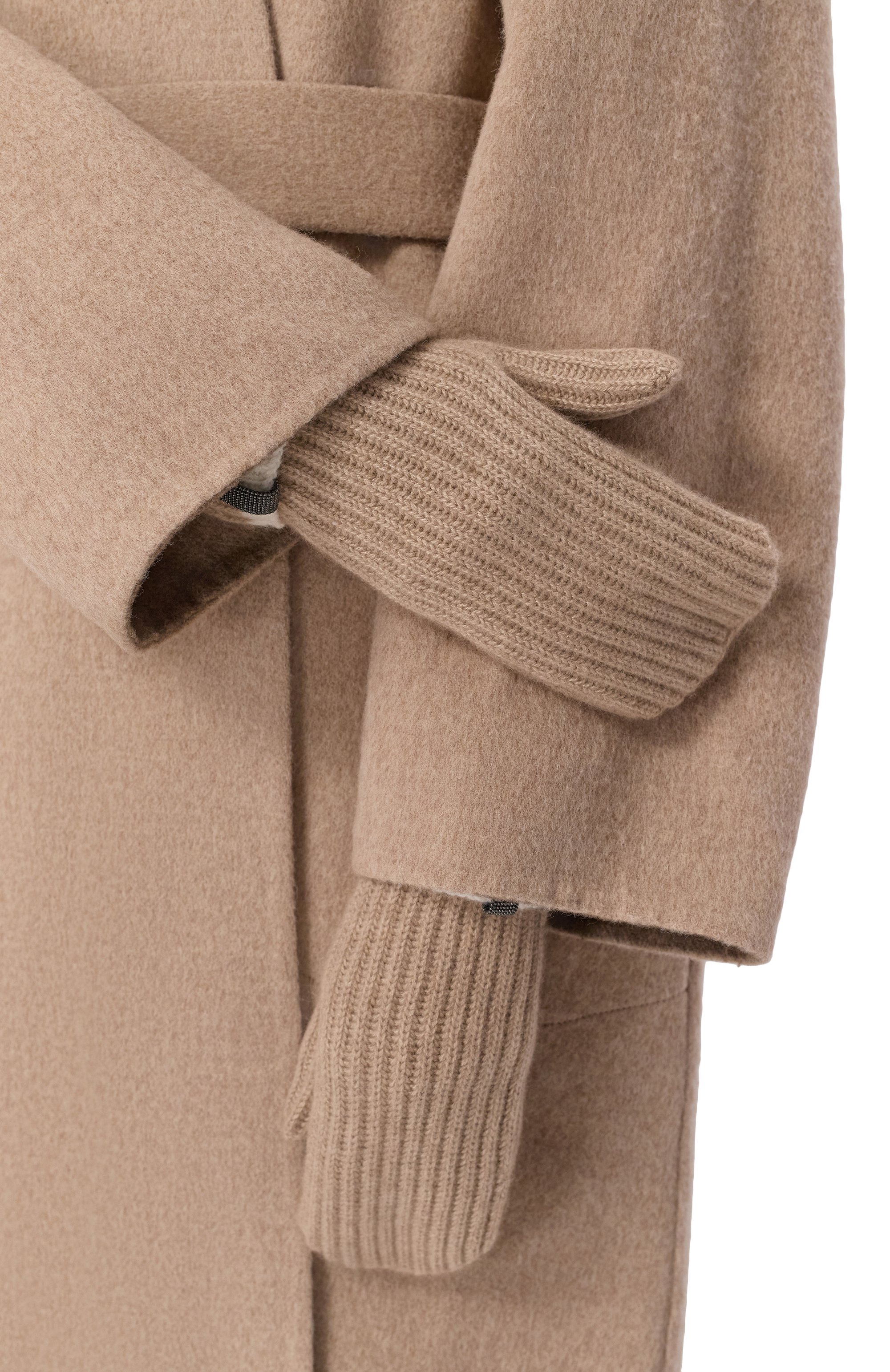 Кашемировые варежки BRUNELLO CUCINELLI бежевого цвета по цене 95050 руб., арт. M12504999, фото 2 Кашемировые варежки BRUNELLO CUCINELLI, арт. M12504999, фото 2