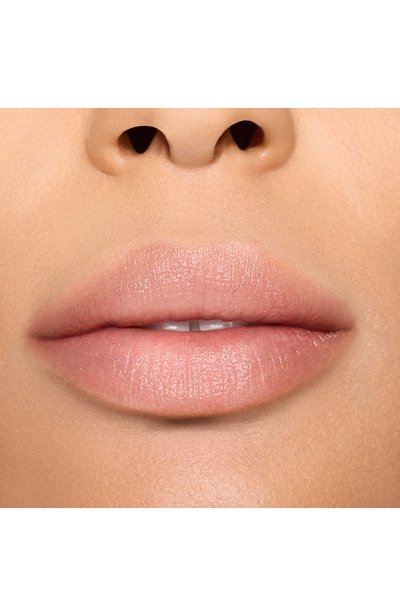 Губная помада lustreglass sheer-shine lipstick, оттенок party trick (3,5g) MAC цвета по цене 3390 руб., арт. SB48-32, фото 4 Губная помада lustreglass sheer-shine lipstick, оттенок party trick (3,5g) MAC, арт. SB48-32, фото 4