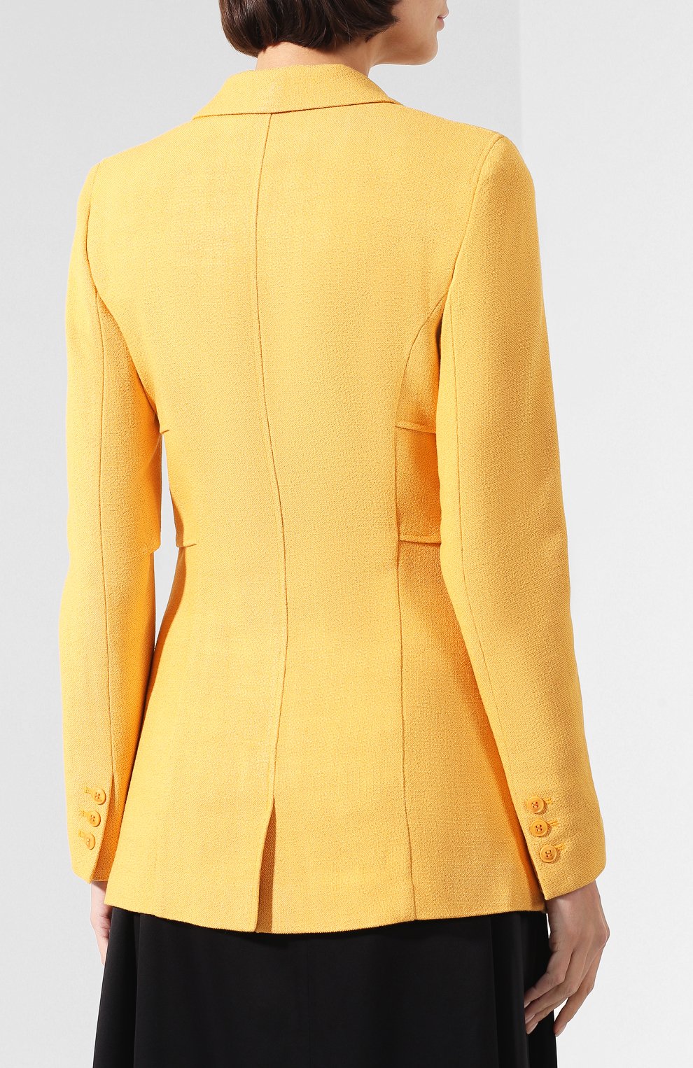 Жакет из вискозы JACQUEMUS оранжевого цвета по цене 49950 руб., арт. 193JA04/26750, фото 4 Жакет из вискозы JACQUEMUS, арт. 193JA04/26750, фото 4