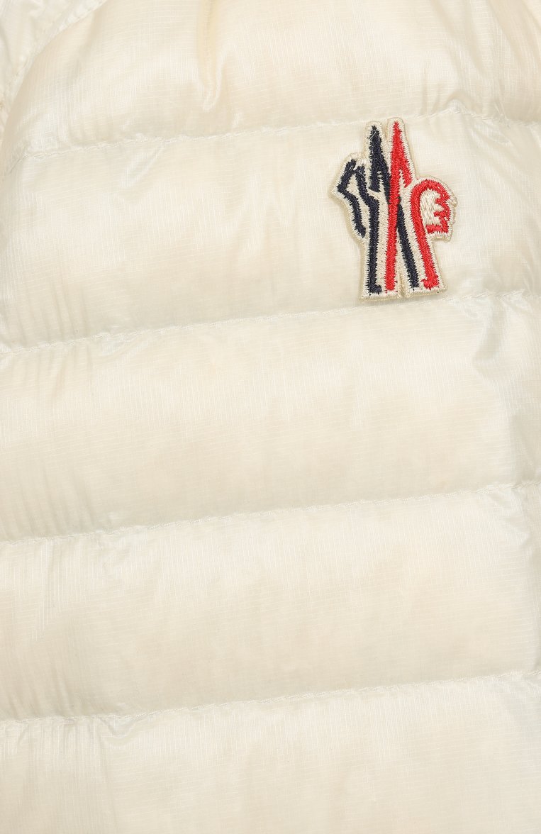 Женская пуховая куртка MONCLER GRENOBLE кремового цвета, арт. 1A000075/7595B | Фото 6 (Материал подклада: Синтетический материал; Материал внешний: Синтетический материал; Длина (верхняя одежда): Короткие; Рукава: Длинные; Стили: Спорт-шик; Кросс-КТ: Куртка, Утепленные; Автоматизация ТО: Проставлено; Автоматизация состава: Проставлено)