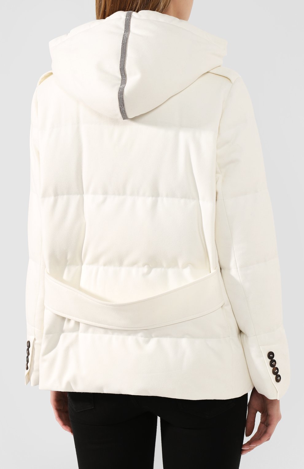 Пуховик из шерсти BRUNELLO CUCINELLI белого цвета по цене 482500 руб., арт. MB5398440, фото 4 Пуховик из шерсти BRUNELLO CUCINELLI, арт. MB5398440, фото 4