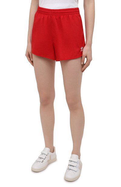 Шорты ADIDAS ORIGINALS красного цвета по цене 2780 руб., арт. GN2886, фото 3 Шорты ADIDAS ORIGINALS, арт. GN2886, фото 3