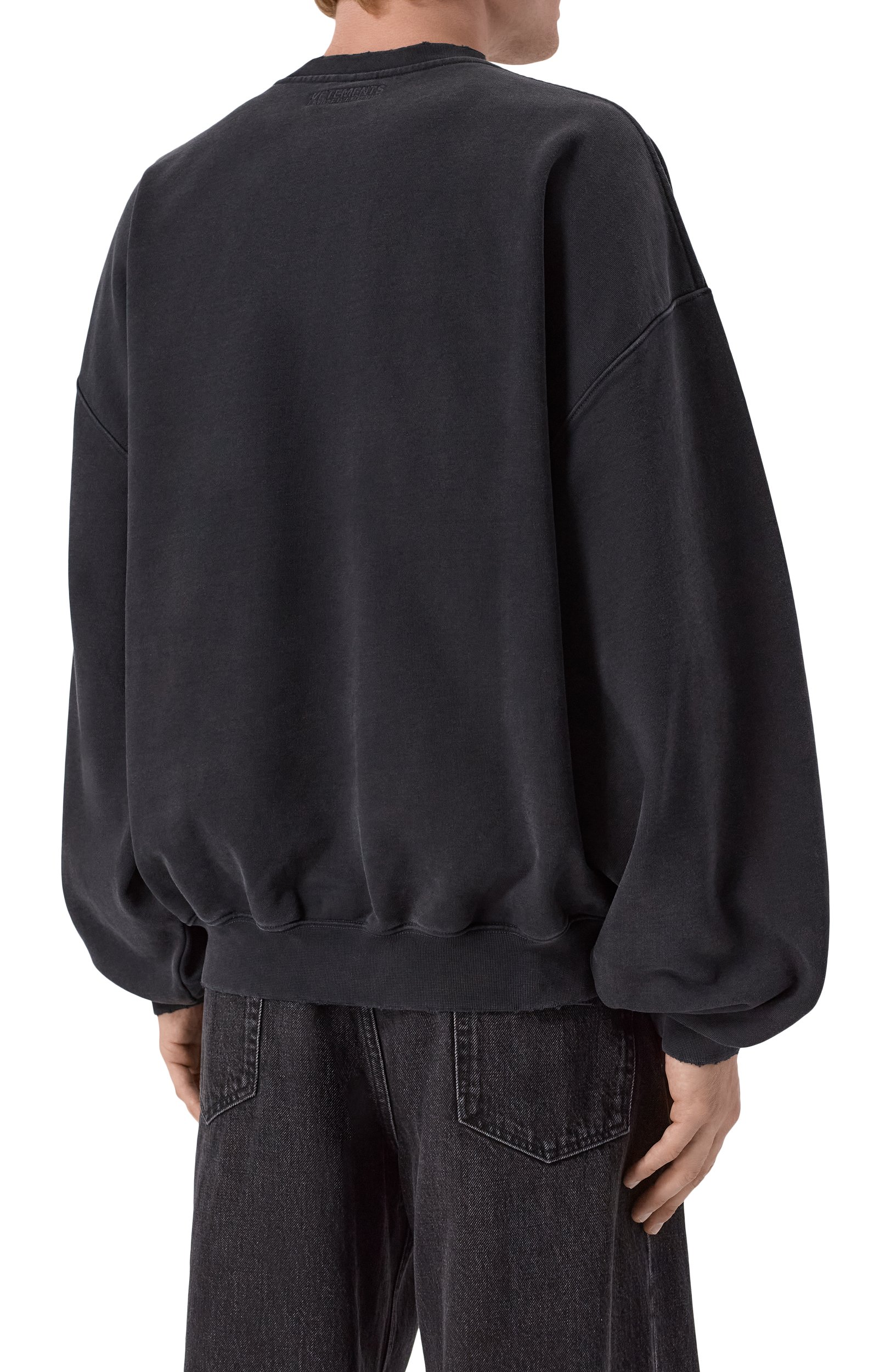 Хлопковый свитшот VETEMENTS черного цвета по цене 109500 руб., арт. MH27CN203B, фото 5 Хлопковый свитшот VETEMENTS, арт. MH27CN203B, фото 5