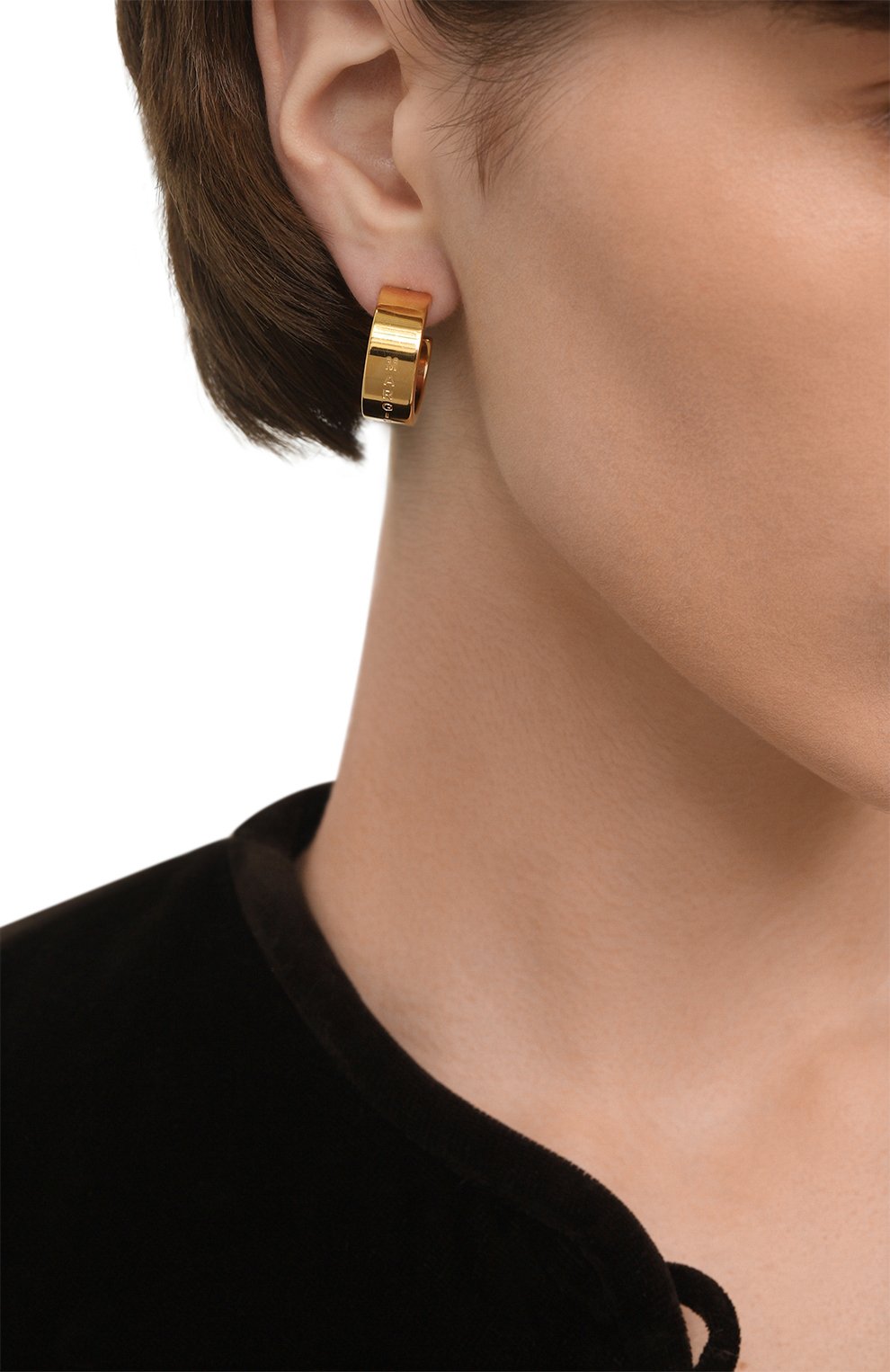 Серьги MM6 золотого цвета по цене 26350 руб., арт. SM6VG0016 SV0058/G0LD/M, фото 4 Серьги MM6, арт. SM6VG0016 SV0058/G0LD/M, фото 4