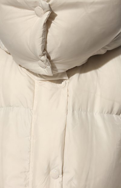 Пуховик YS ARMY PARIS белого цвета по цене 122500 руб., арт. 22WFM04583M07W, фото 5 Пуховик YS ARMY PARIS, арт. 22WFM04583M07W, фото 5