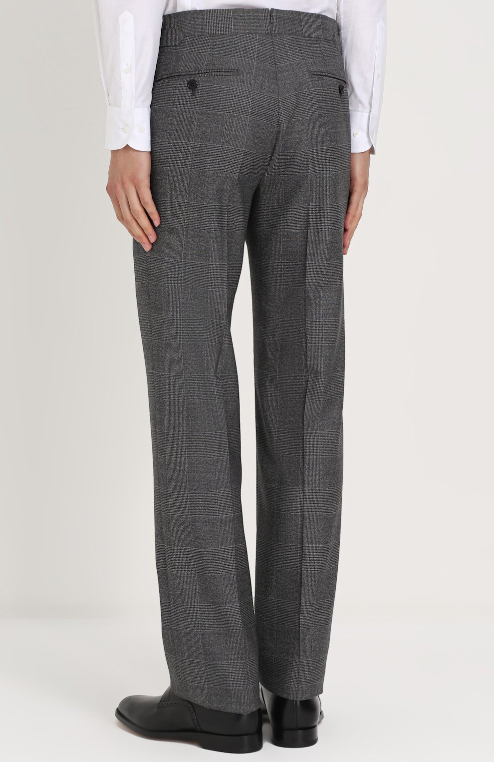 Шерстяные брюки в клетку прямого кроя TOM FORD темно-серого цвета по цене 136000 руб., арт. 222R87/610041, фото 4 Шерстяные брюки в клетку прямого кроя TOM FORD, арт. 222R87/610041, фото 4