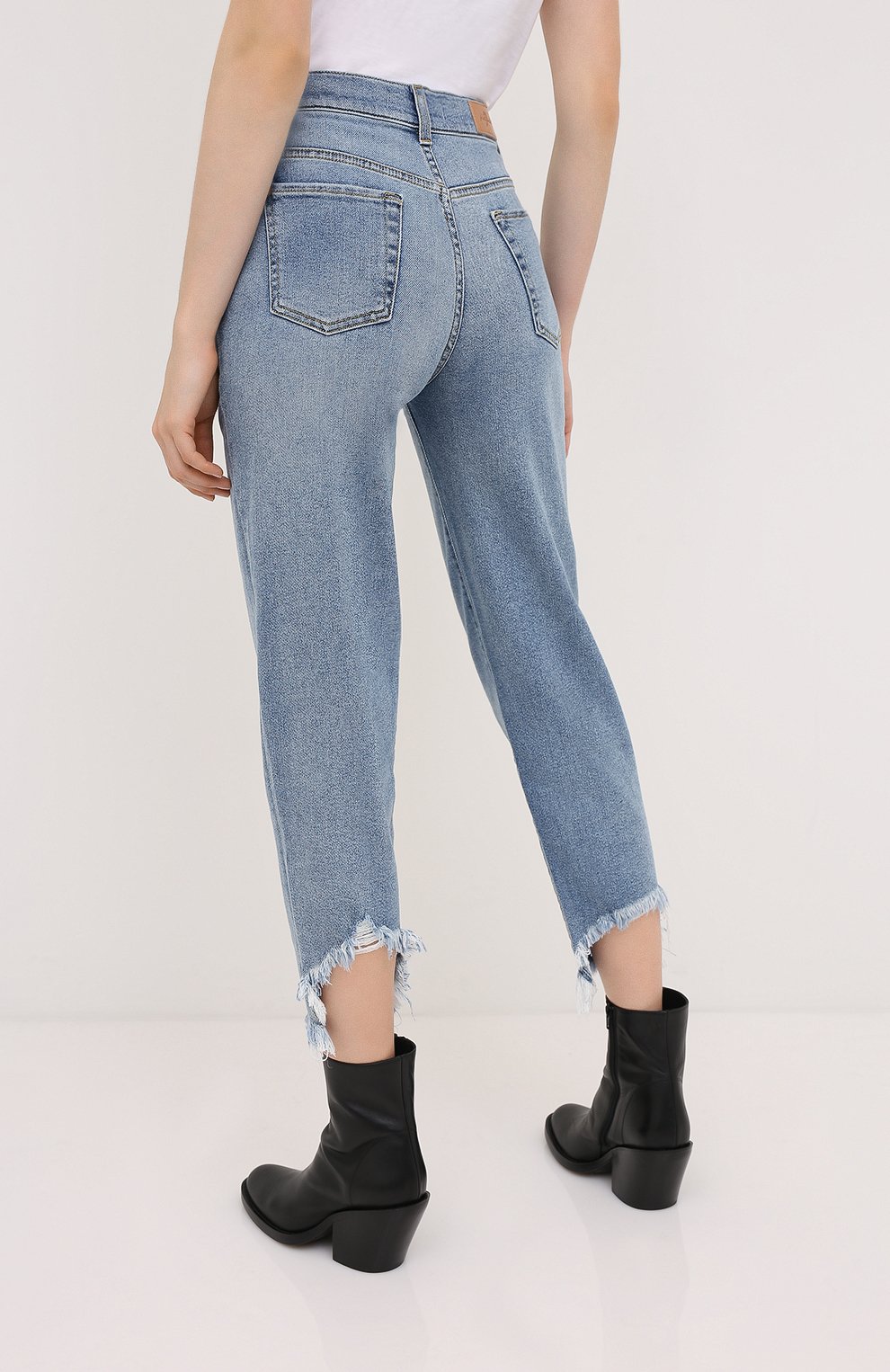 Джинсы 7 FOR ALL MANKIND голубого цвета по цене 27750 руб., арт. JSA71200L0, фото 4 Джинсы 7 FOR ALL MANKIND, арт. JSA71200L0, фото 4