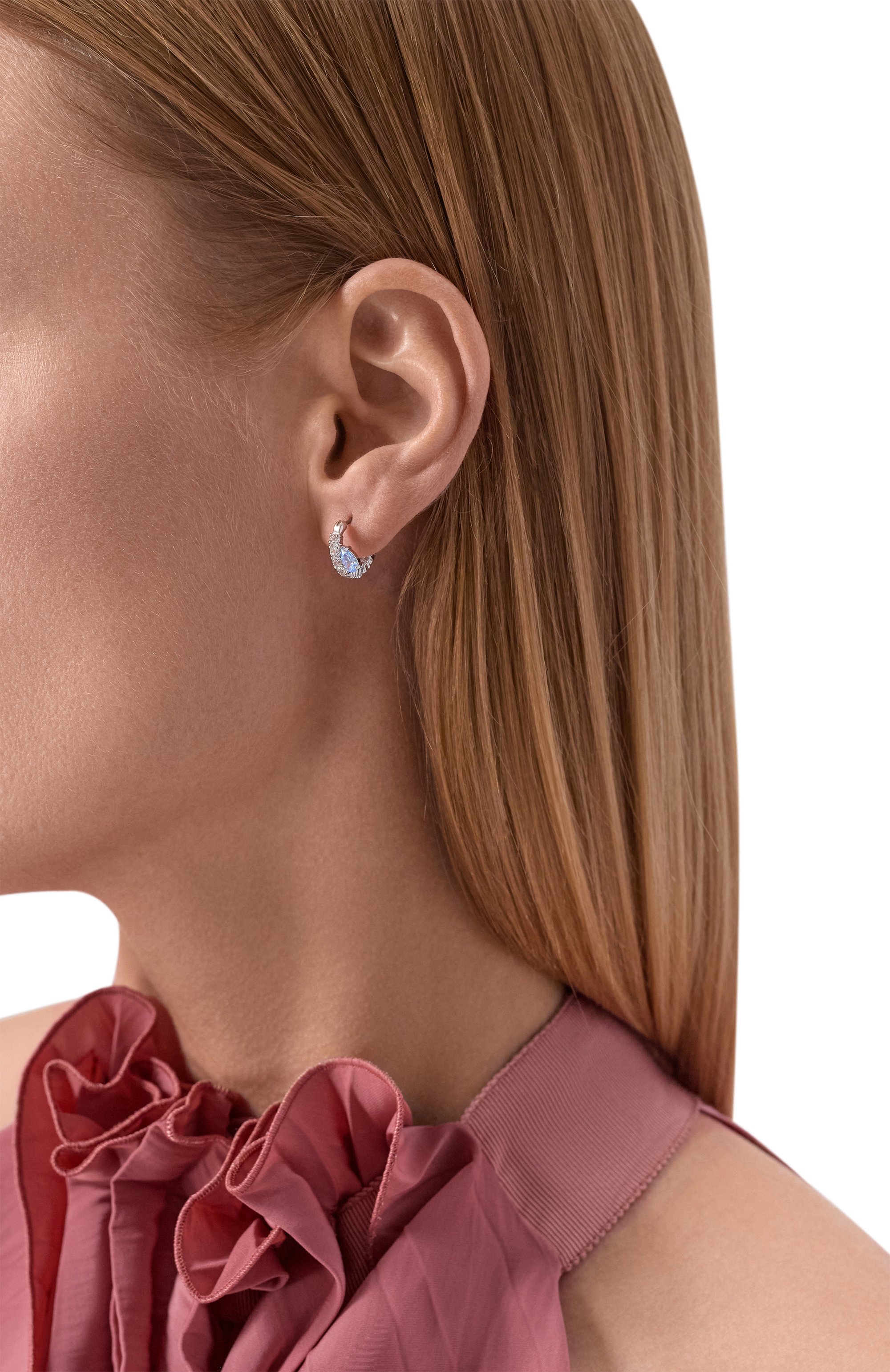 Серьги swarovski x ariana grande SWAROVSKI разноцветного цвета по цене 22950 руб., арт. 5749185, фото 4 Серьги swarovski x ariana grande SWAROVSKI, арт. 5749185, фото 4