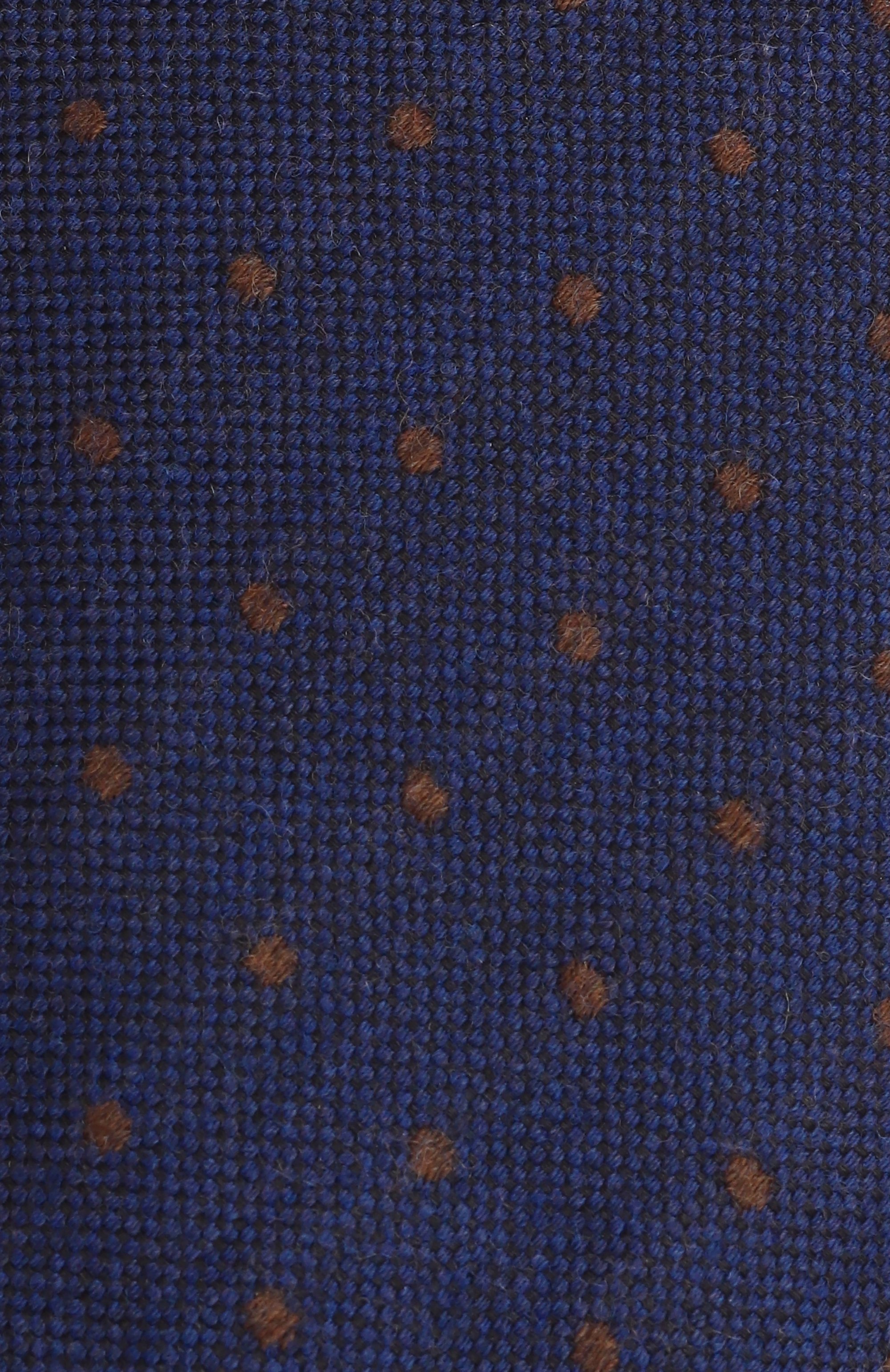 Галстук из шерсти и шелка CORNELIANI темно-синего цвета по цене 23600 руб., арт. 26U302-2620325, фото 4 Галстук из шерсти и шелка CORNELIANI, арт. 26U302-2620325, фото 4