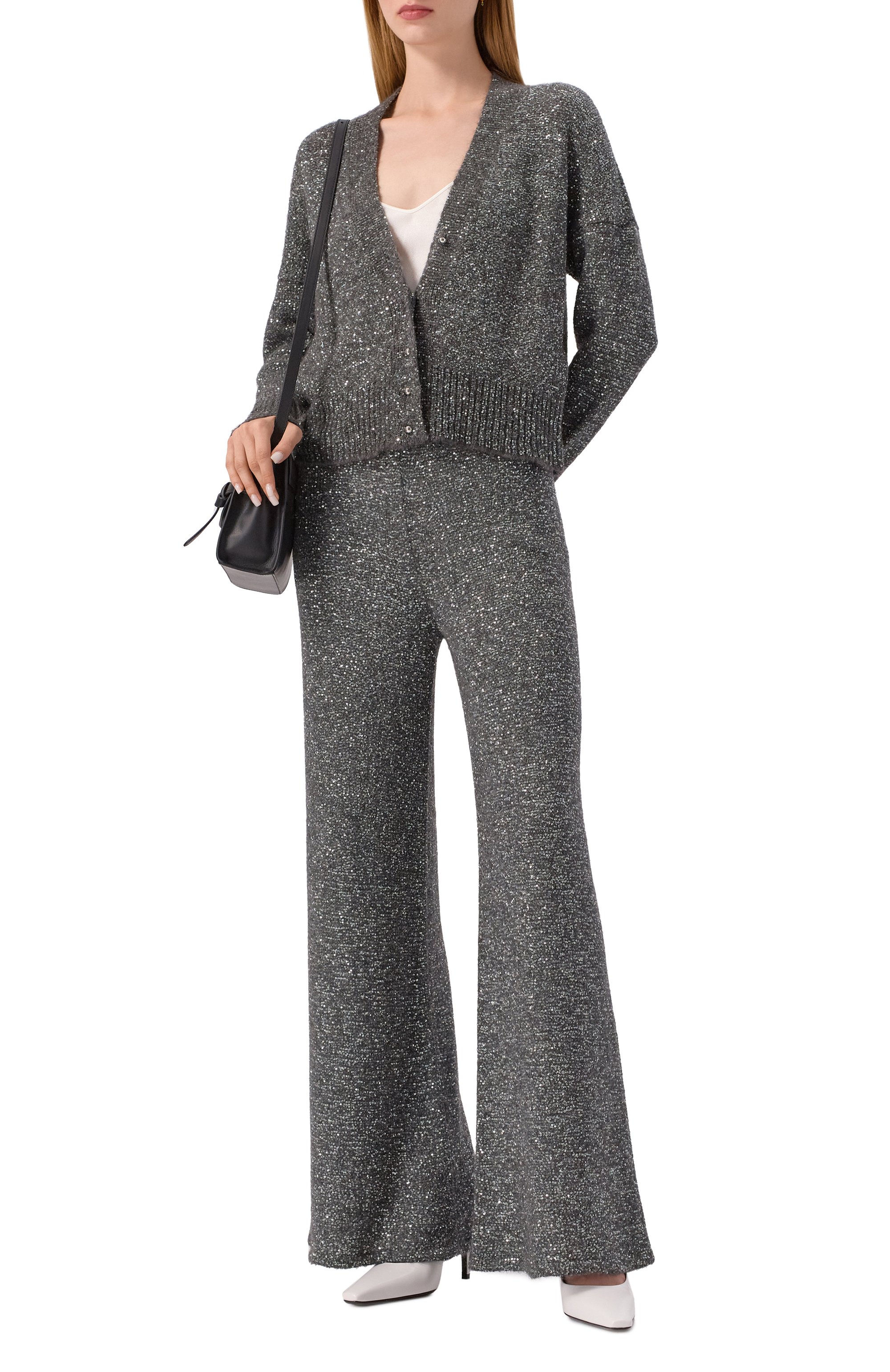 Брюки с отделкой пайетками D.EXTERIOR темно-серого цвета по цене 61800 руб., арт. 61300, фото 2 Брюки с отделкой пайетками D.EXTERIOR, арт. 61300, фото 2