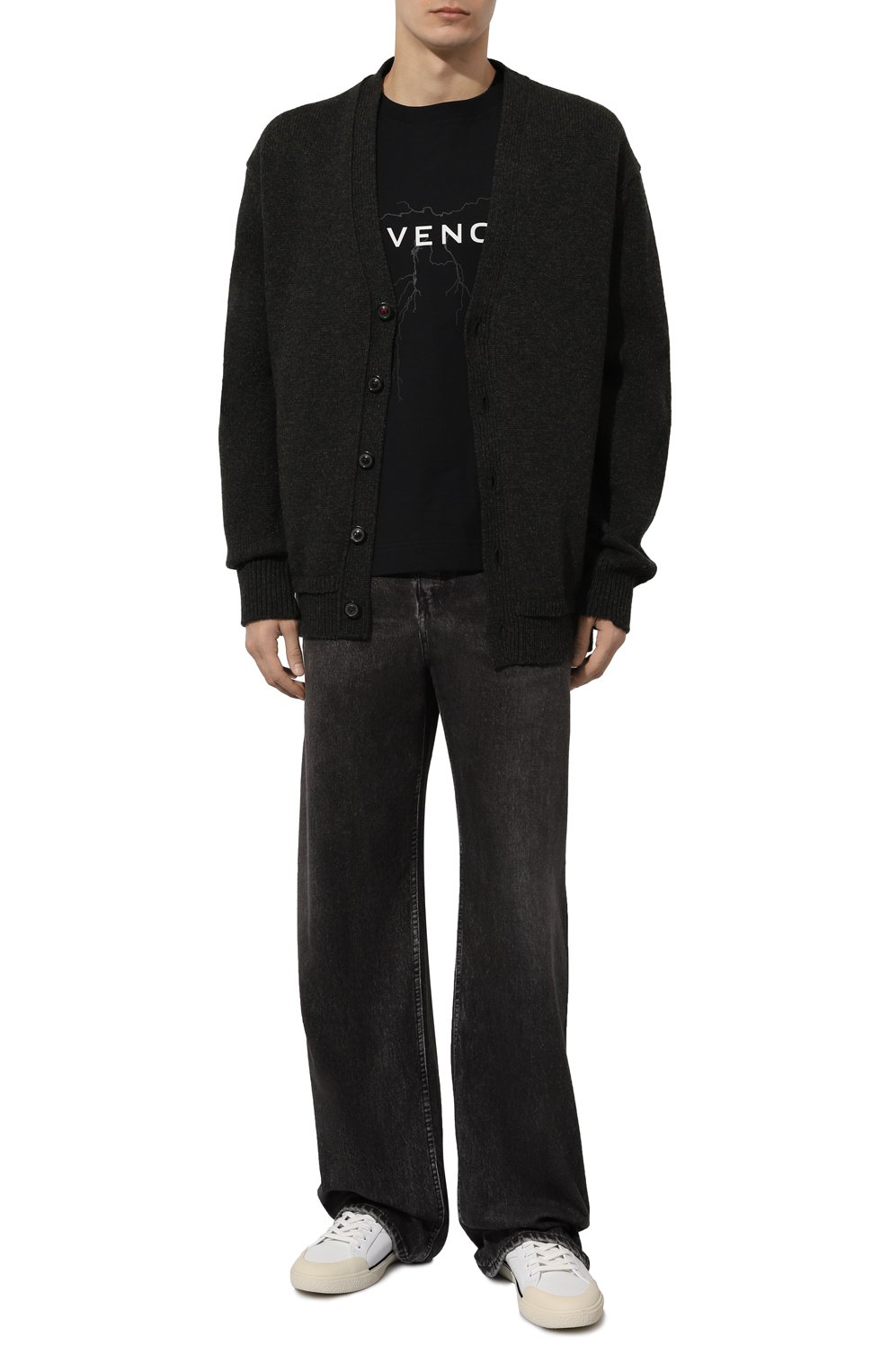 Хлопковая футболка GIVENCHY черного цвета по цене 76300 руб., арт. BM71JB3YJ9, фото 2 Хлопковая футболка GIVENCHY, арт. BM71JB3YJ9, фото 2