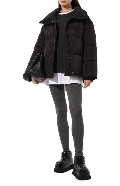 Пуховик RED SEPTEMBER черного цвета по цене 41000 руб., арт. 924.02.52.01.1, фото 2 Пуховик RED SEPTEMBER, арт. 924.02.52.01.1, фото 2