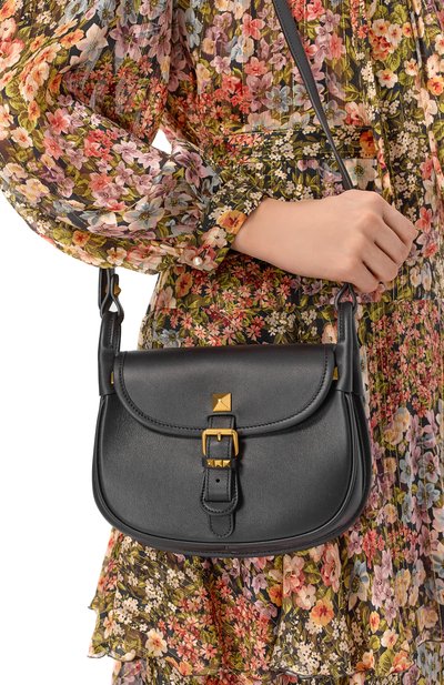 Сумка flaneuse small VALENTINO черного цвета по цене 329000 руб., арт. 8W2B0T08/FEF, фото 2 Сумка flaneuse small VALENTINO, арт. 8W2B0T08/FEF, фото 2