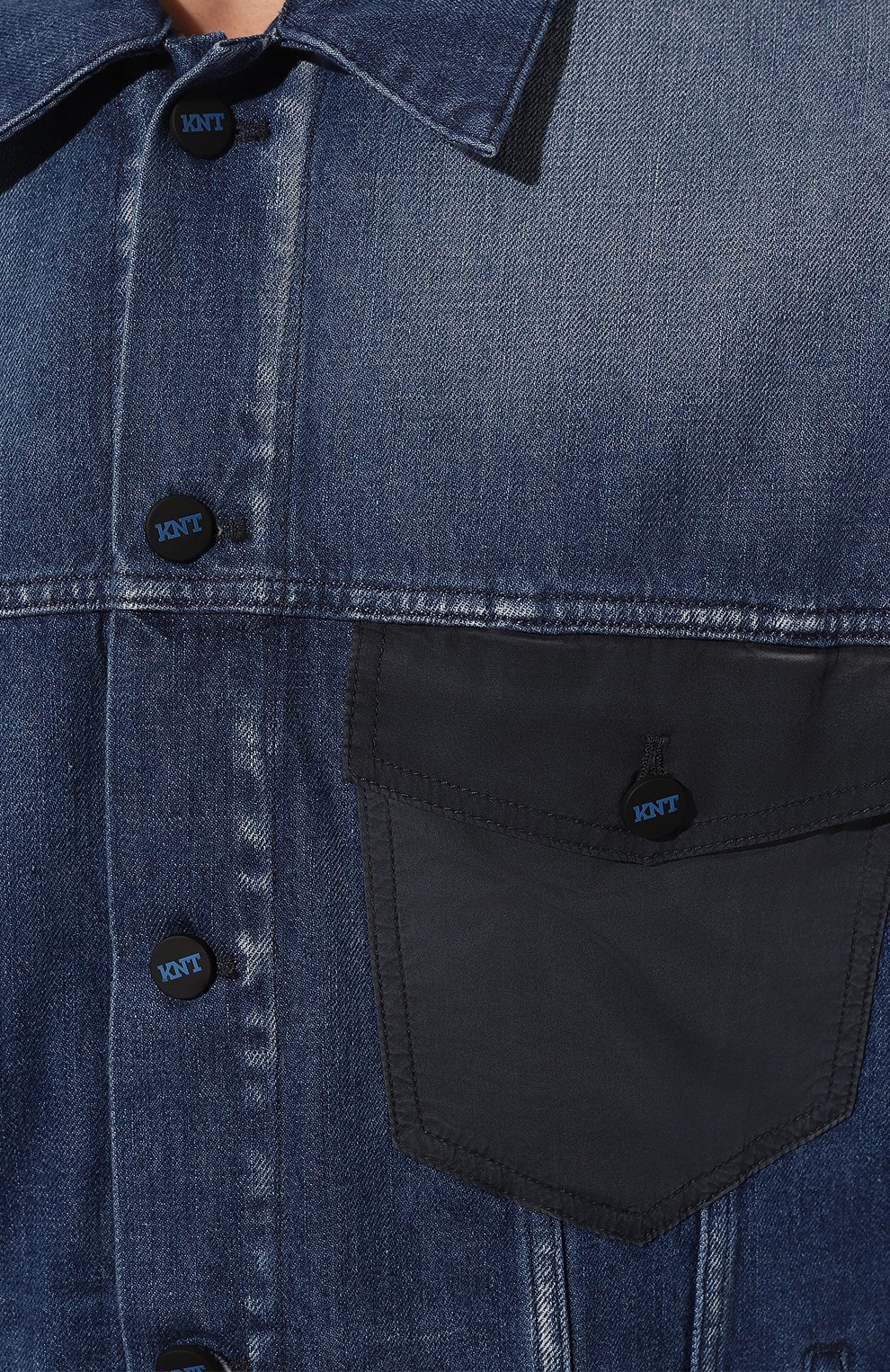 Джинсовая куртка KITON синего цвета по цене 151000 руб., арт. UGKH067K0707D01_SET, фото 5 Джинсовая куртка KITON, арт. UGKH067K0707D01_SET, фото 5