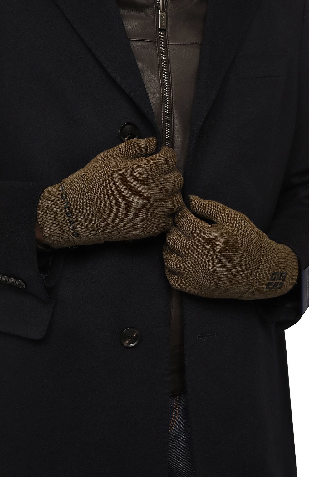 Шерстяные перчатки GIVENCHY хаки цвета по цене 32050 руб., арт. GVGUAN/U7127, фото 2 Шерстяные перчатки GIVENCHY, арт. GVGUAN/U7127, фото 2