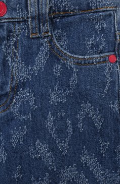 Детские джинсы MARC JACOBS (THE) синего цвета, арт. W14331/2A-5A | Фото 3 (Детали: Декор; Материал сплава: Проставлено; Нос: Не проставлено; Материал внешний: Хлопок; Ростовка одежда: 2 года | 92 см, 3 года | 98 см, 4 года | 104 см)