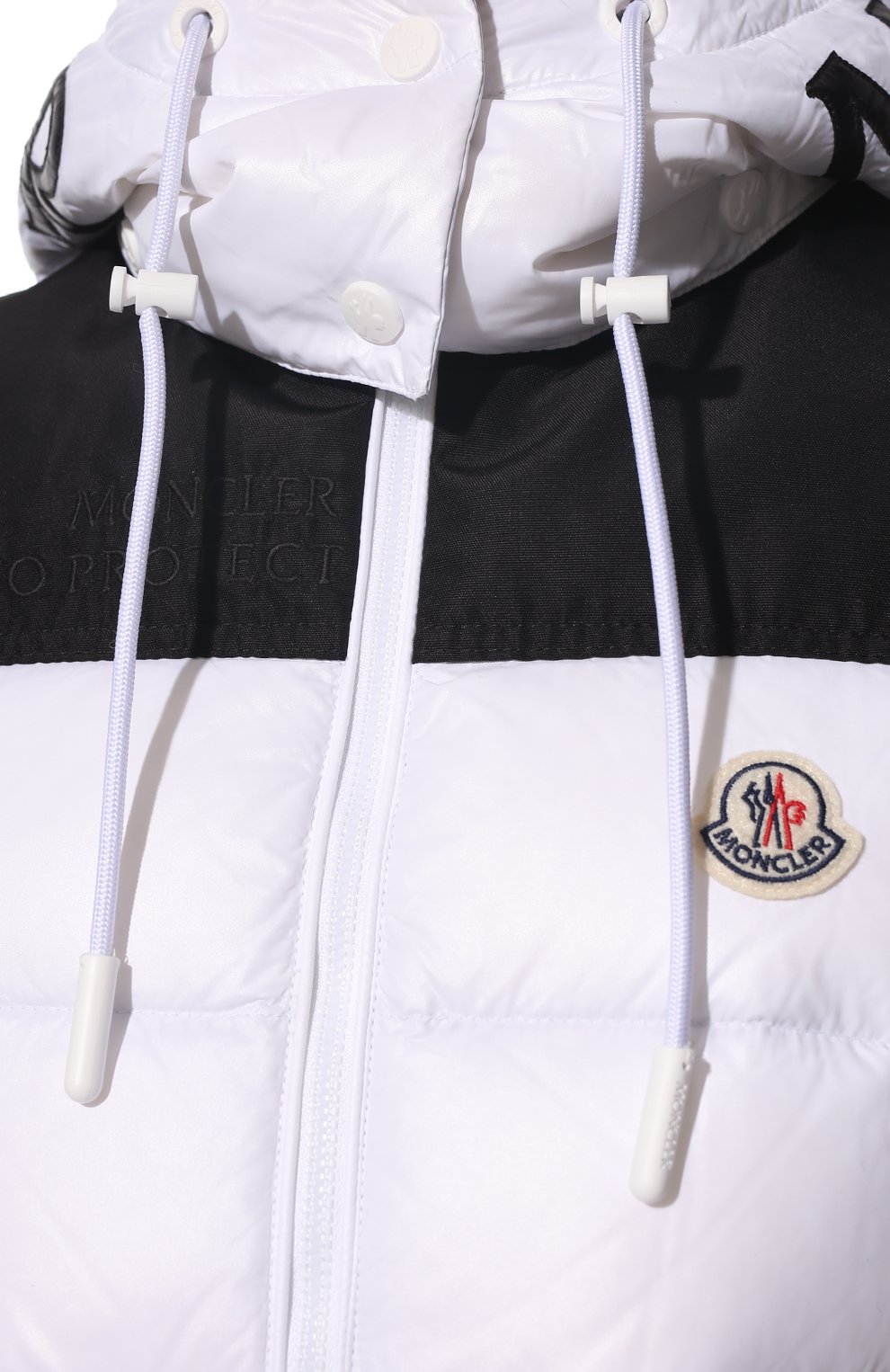 Пуховый жилет ciboure MONCLER белого цвета по цене 139500 руб., арт. H1-093-1A001-01-53A0E, фото 5 Пуховый жилет ciboure MONCLER, арт. H1-093-1A001-01-53A0E, фото 5