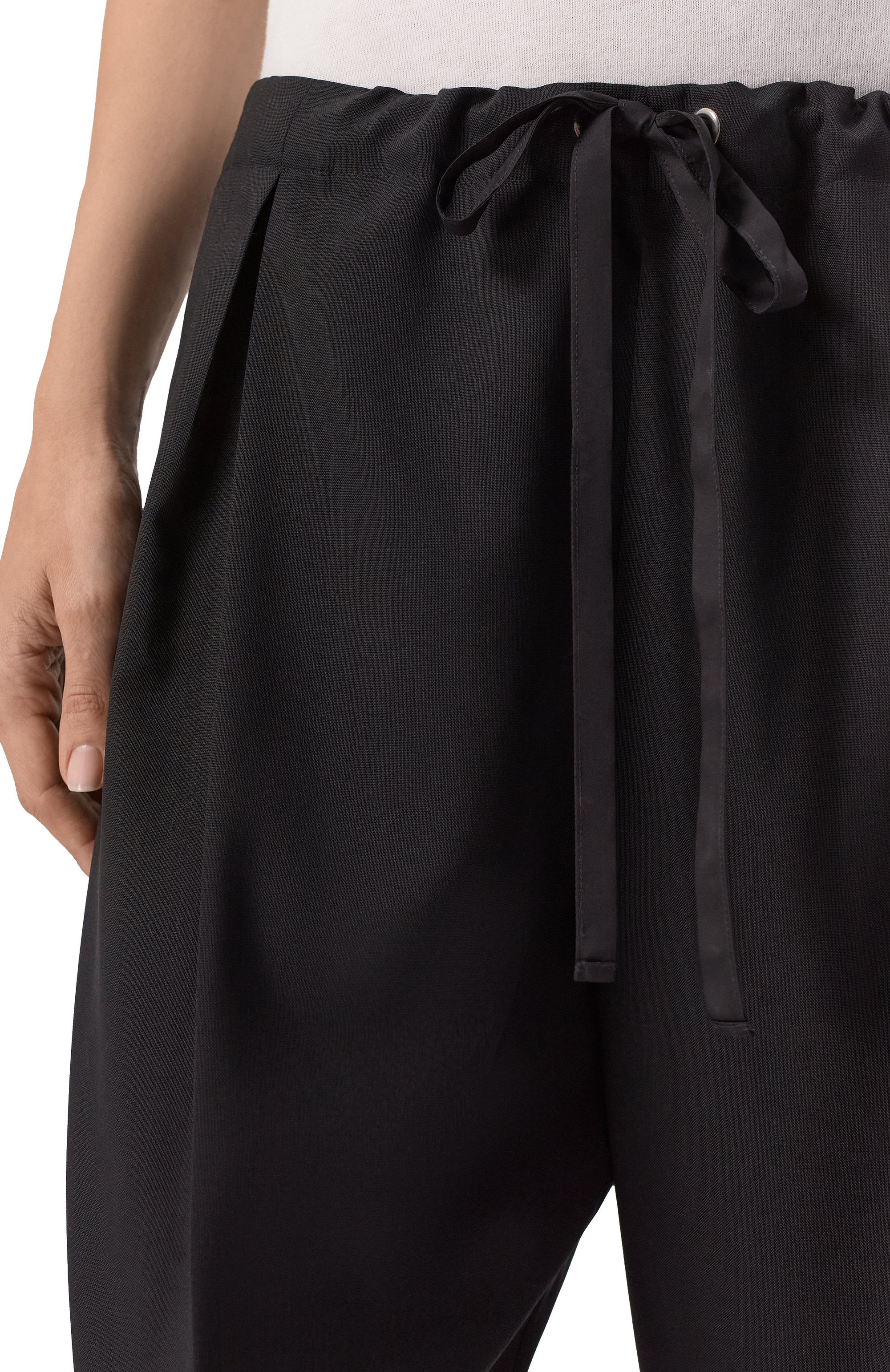 Шерстяные брюки KHAITE черного цвета по цене 159500 руб., арт. 3160575/TRENT0N, фото 5 Шерстяные брюки KHAITE, арт. 3160575/TRENT0N, фото 5