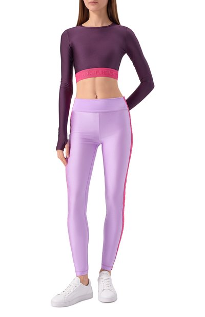 Легинсы VERSACE JEANS COUTURE сиреневого цвета по цене 20750 руб., арт. 79HAC114/N0008, фото 2 Легинсы VERSACE JEANS COUTURE, арт. 79HAC114/N0008, фото 2