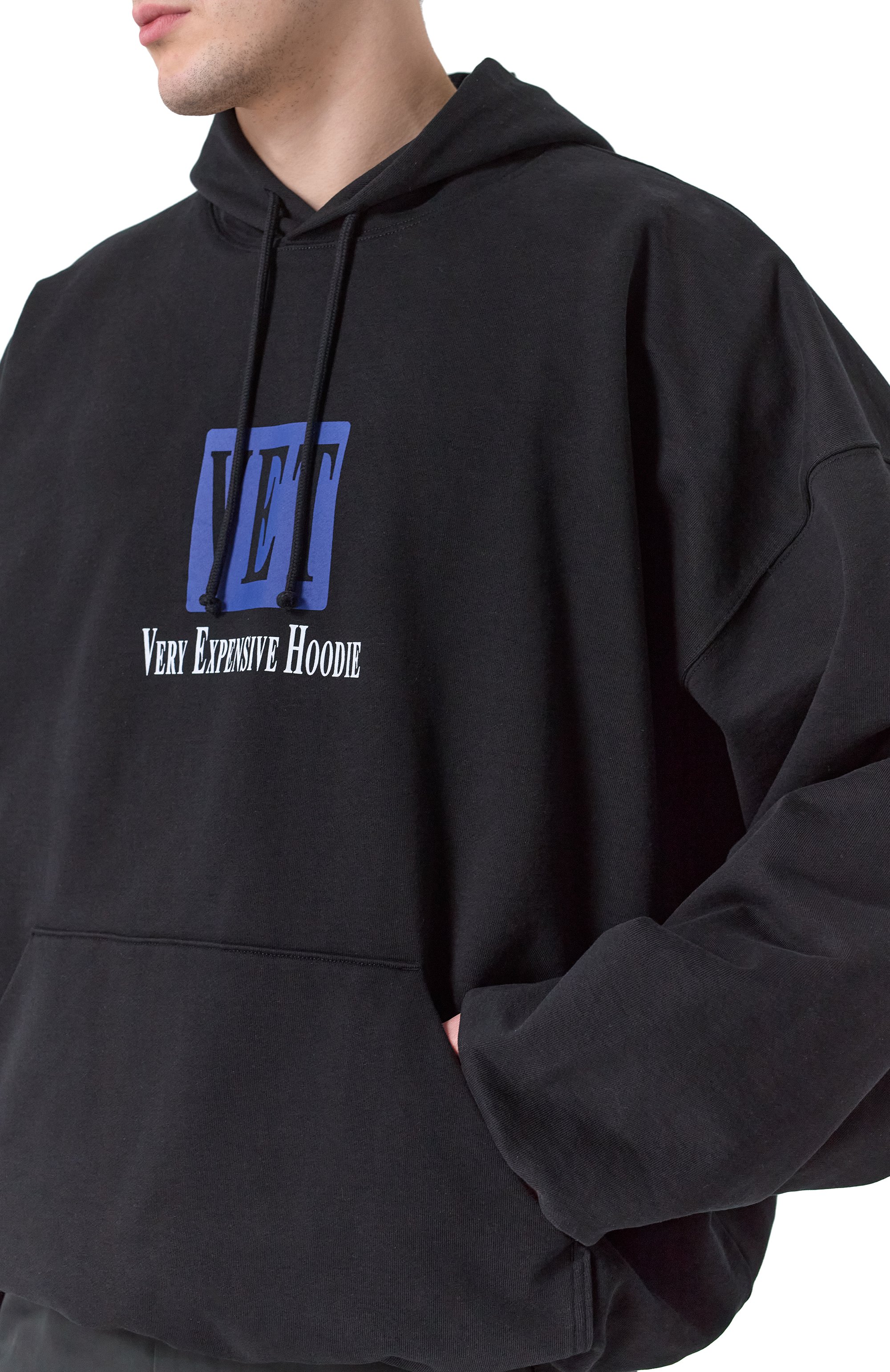 Хлопковое худи VETEMENTS черного цвета по цене 91950 руб., арт. UA66HD640B, фото 5 Хлопковое худи VETEMENTS, арт. UA66HD640B, фото 5