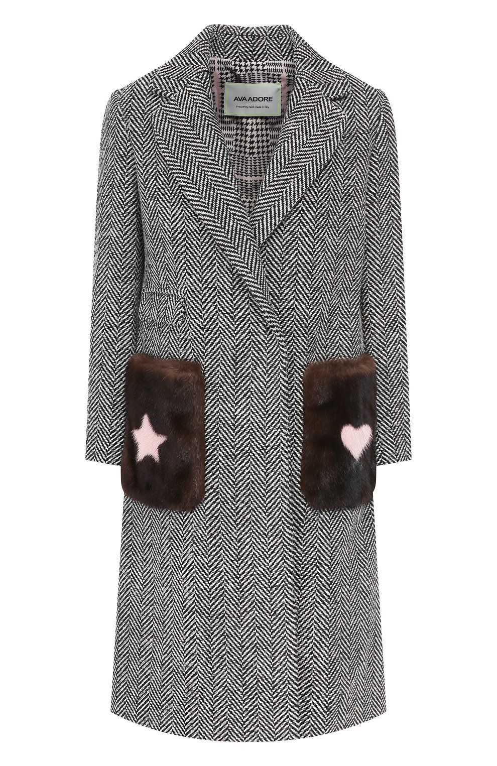 Пальто AVA ADORE черно-белого цвета по цене 115500 руб., арт. DIANA/19 AA FW19, фото 1 Пальто AVA ADORE, арт. DIANA/19 AA FW19, фото 1