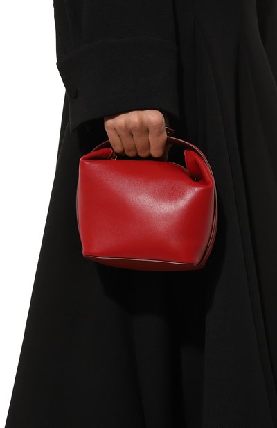 Сумка vlogo the bold edition mini VALENTINO красного цвета по цене 157500 руб., арт. 5W0P0AD7/ZFJ, фото 2 Сумка vlogo the bold edition mini VALENTINO, арт. 5W0P0AD7/ZFJ, фото 2