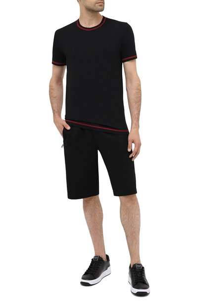 Хлопковая футболка DOLCE & GABBANA черного цвета по цене 22250 руб., арт. M8E31J/FUECH, фото 2 Хлопковая футболка DOLCE & GABBANA, арт. M8E31J/FUECH, фото 2